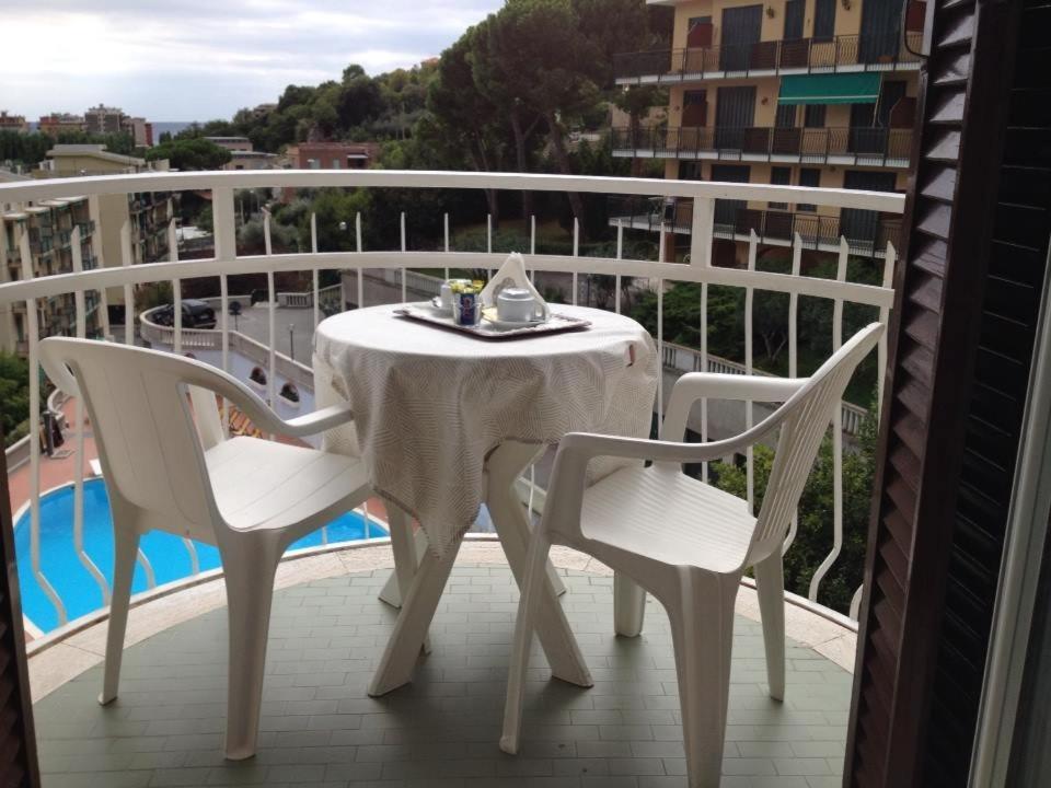 Hotel Paco Pietra Ligure Zewnętrze zdjęcie