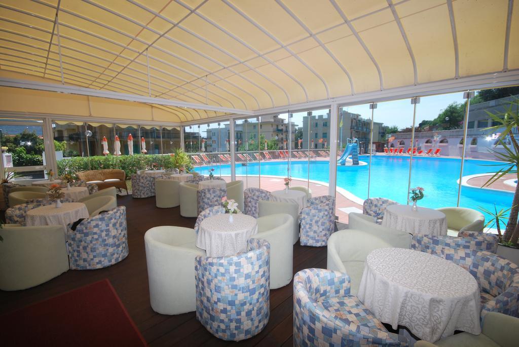 Hotel Paco Pietra Ligure Zewnętrze zdjęcie