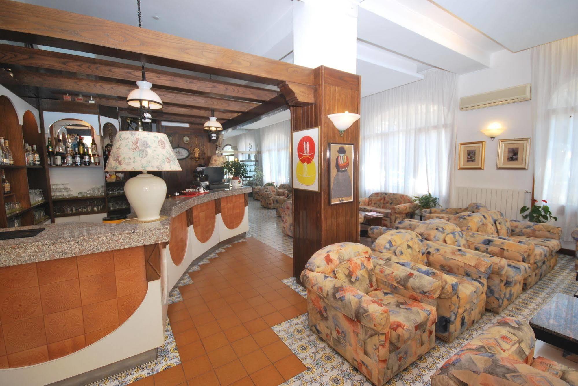 Hotel Paco Pietra Ligure Zewnętrze zdjęcie